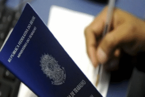Mais de 360 vagas de emprego estão abertas nesta quinta (26) nas agências do trabalhador