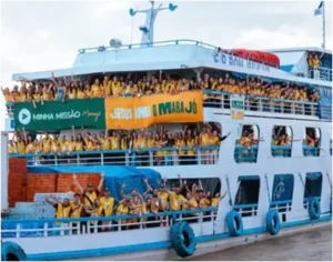 Ação missionária atrai centenas de jovens para evangelismo na Ilha de Marajó