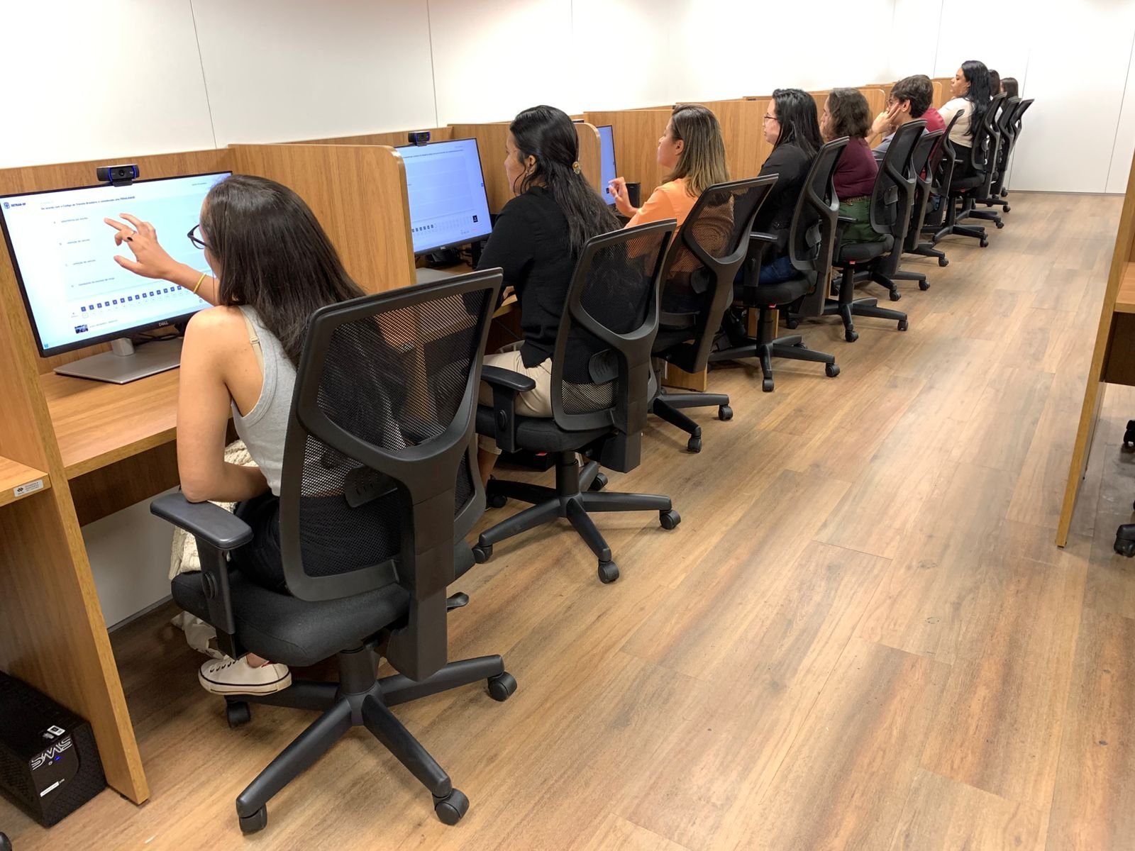 Nova CNH: mais de 3 mil exames teóricos foram realizados no Distrito Federal