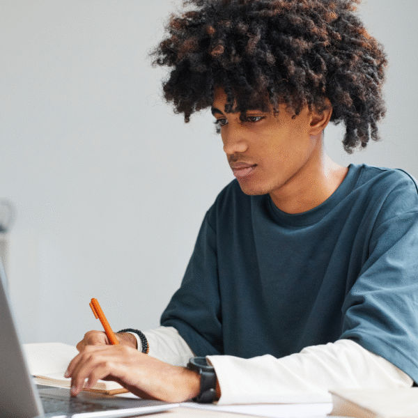 GDF oferece curso online de programação e inteligência artificial