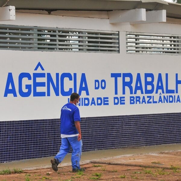 Agências do trabalhador oferecem 861 vagas nesta quarta-feira (29)