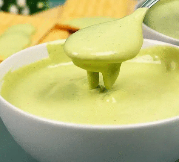 Molho verde de lanchonete super cremoso